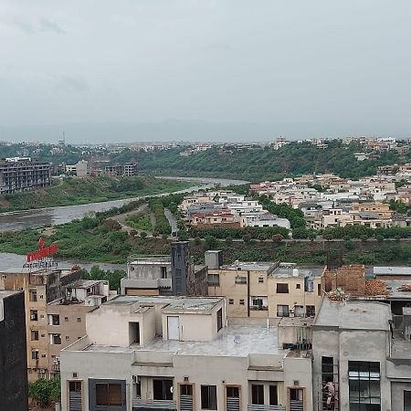 The River View Apartment Rawalpindi Exterior photo
