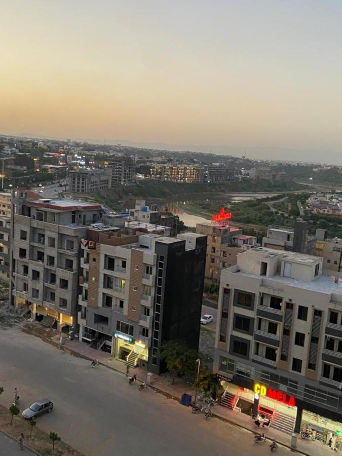 The River View Apartment Rawalpindi Exterior photo
